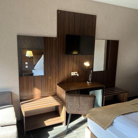Hotel Pasa Paradies Kostenlose Parkplaetze Hanau Εξωτερικό φωτογραφία