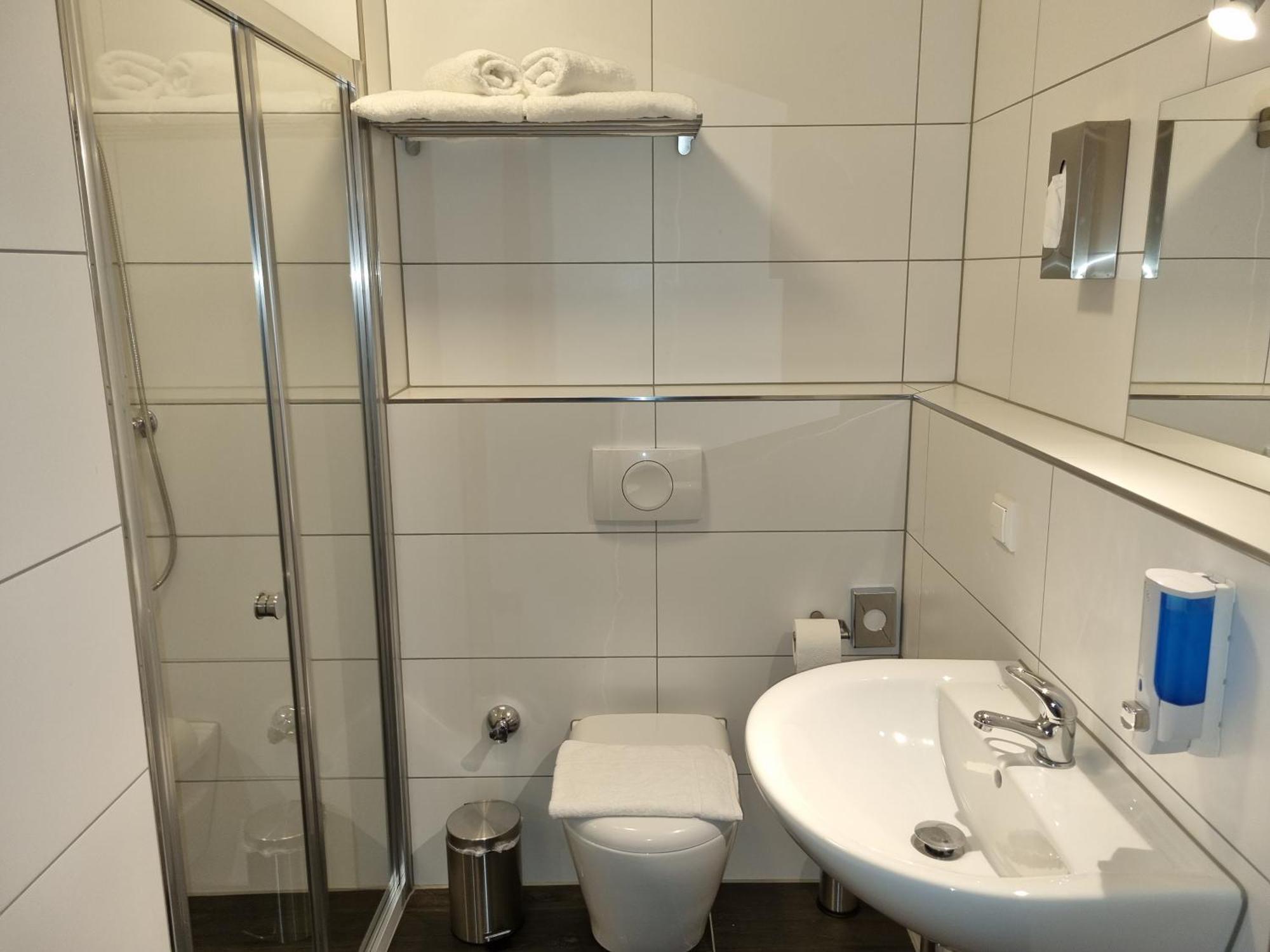 Hotel Pasa Paradies Kostenlose Parkplaetze Hanau Εξωτερικό φωτογραφία